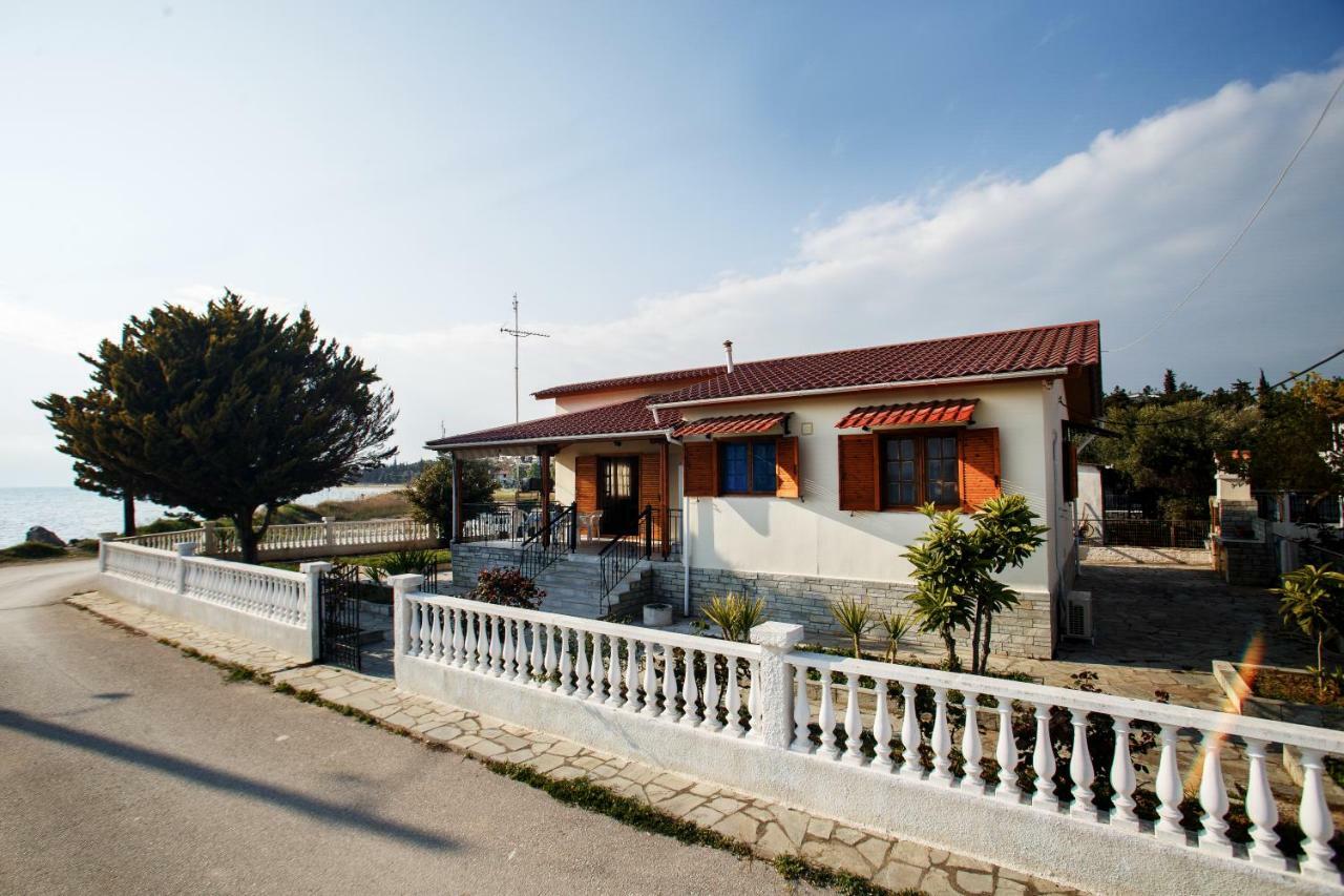 Nea Kallikrateia Halkidiki Seafront Beach House 빌라 외부 사진